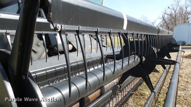 image for item BU9442 1981 Gleaner M2 combine