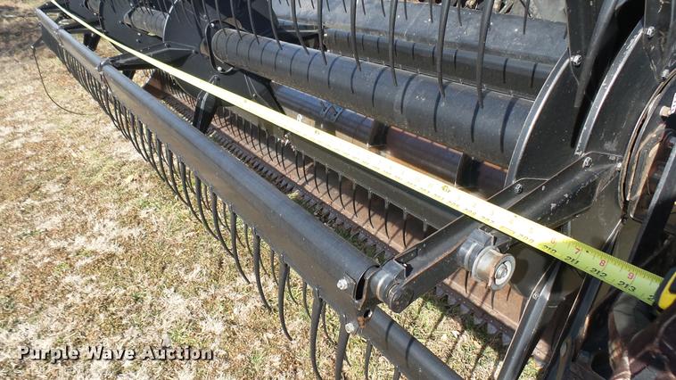 image for item BU9442 1981 Gleaner M2 combine