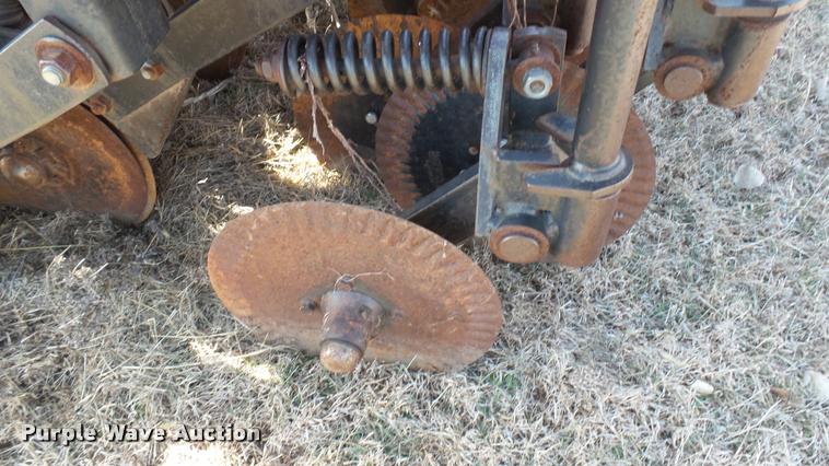 image for item BU9457 United Farm Tools 5000 no-till grain drill