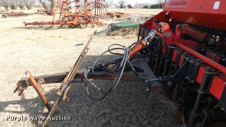 image for item BU9457 United Farm Tools 5000 no-till grain drill