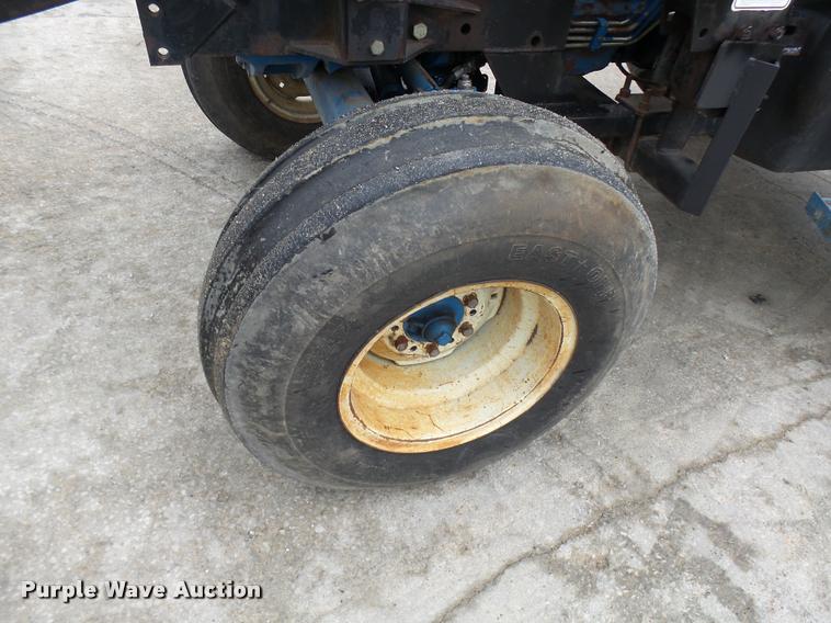 image for item CC9094 1987 Ford 5610 Series II tractor