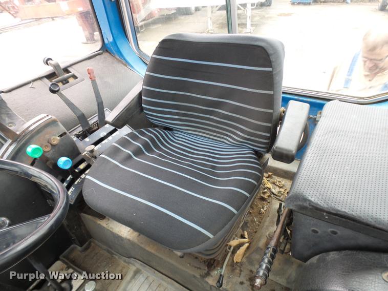 image for item CC9094 1987 Ford 5610 Series II tractor