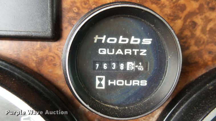 image for item DA0303 2003 Kenworth T800 mixer truck