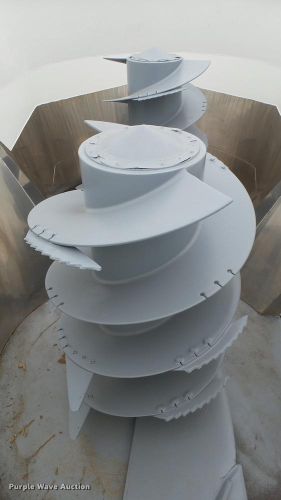 image for item DA0303 2003 Kenworth T800 mixer truck