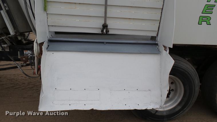 image for item DA0303 2003 Kenworth T800 mixer truck