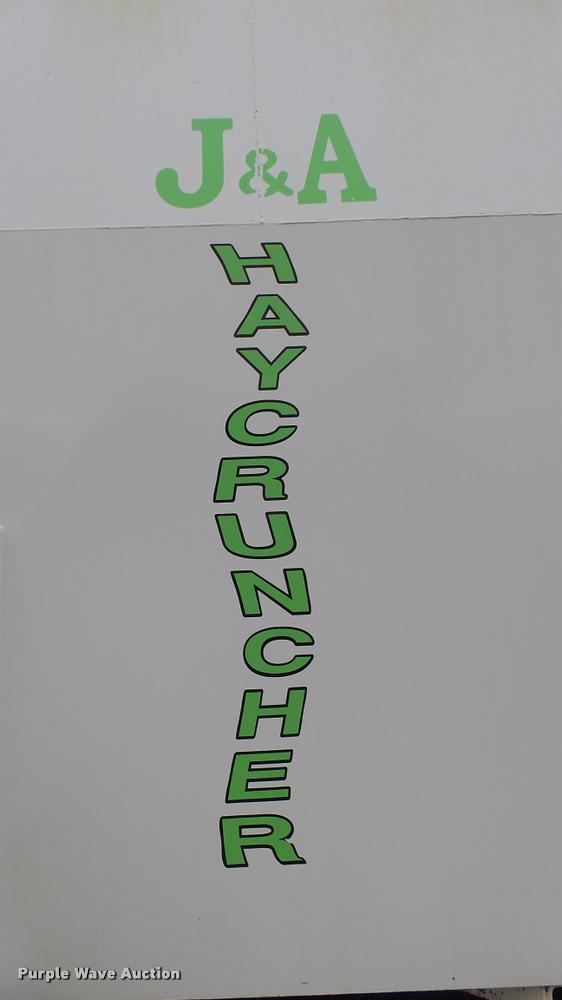 image for item DA0303 2003 Kenworth T800 mixer truck