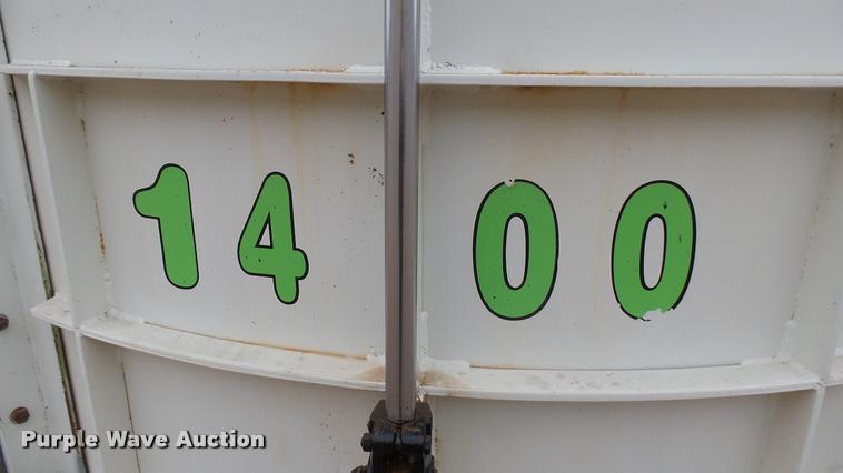 image for item DA0303 2003 Kenworth T800 mixer truck