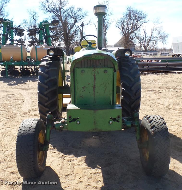 image for item DA0325 John Deere 2510 tractor