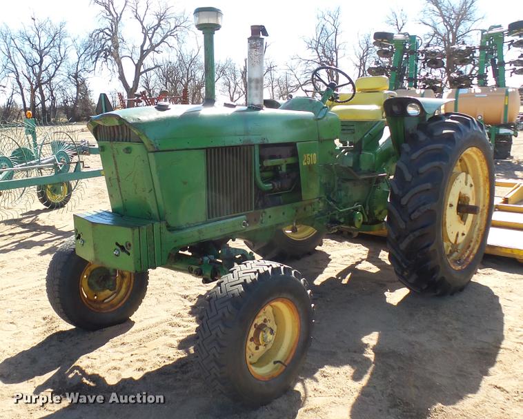 image for item DA0325 John Deere 2510 tractor