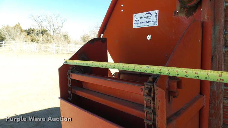 image for item DA0345 New Holland Crop Carrier 8 forage wagon