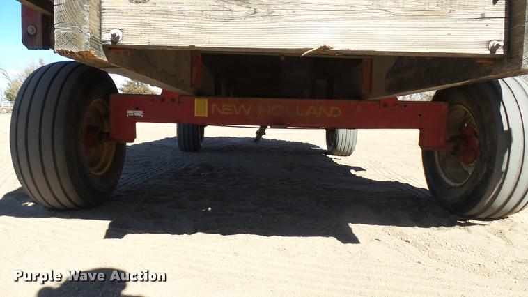 image for item DA0345 New Holland Crop Carrier 8 forage wagon