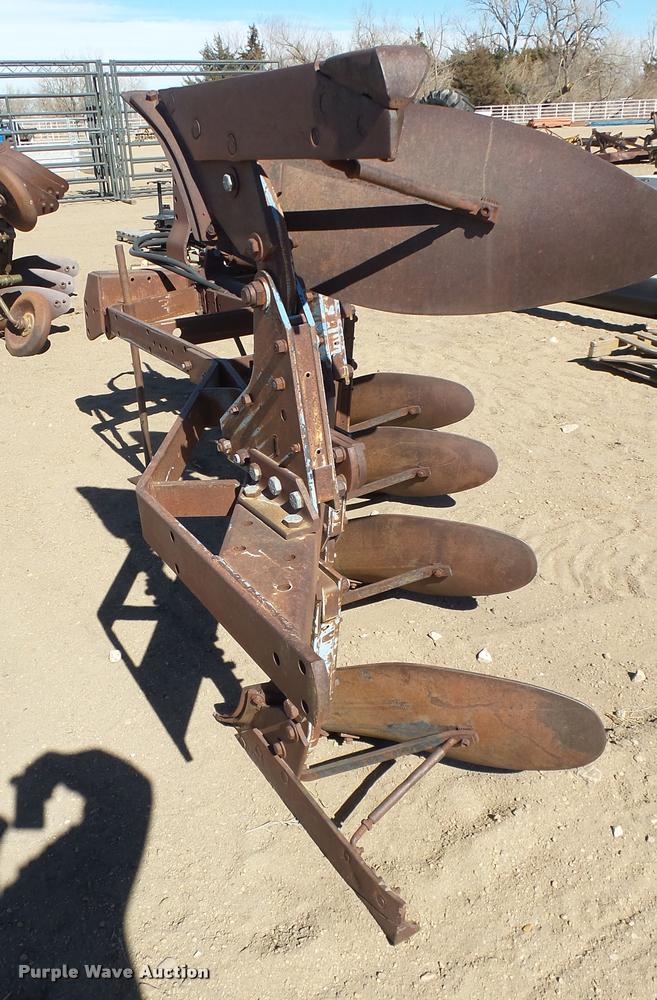 image for item DA0360 Four bottom plow