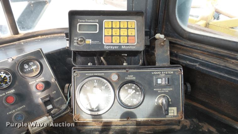 image for item DA0390 Ag-Chem TerraGator 1603T self-propelled sprayer