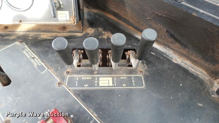 image for item DA0390 Ag-Chem TerraGator 1603T self-propelled sprayer