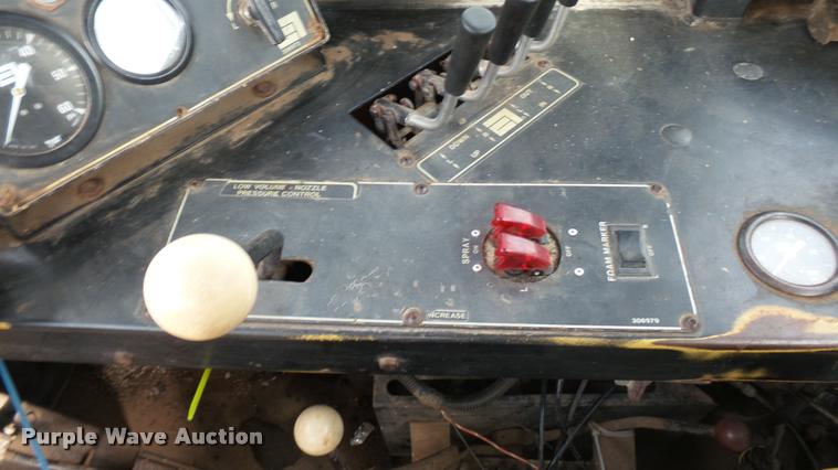 image for item DA0390 Ag-Chem TerraGator 1603T self-propelled sprayer