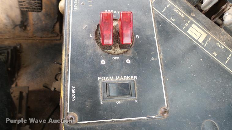 image for item DA0390 Ag-Chem TerraGator 1603T self-propelled sprayer