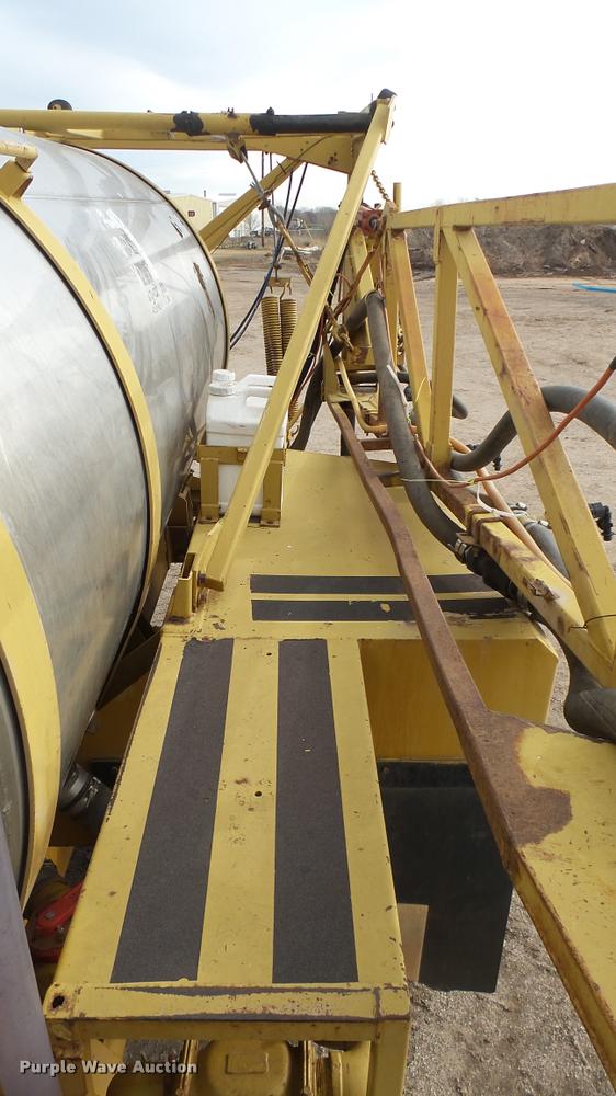 image for item DA0390 Ag-Chem TerraGator 1603T self-propelled sprayer