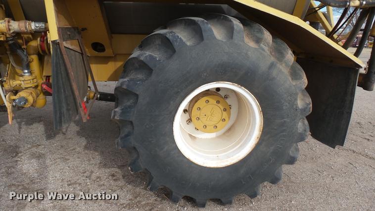 image for item DA0390 Ag-Chem TerraGator 1603T self-propelled sprayer