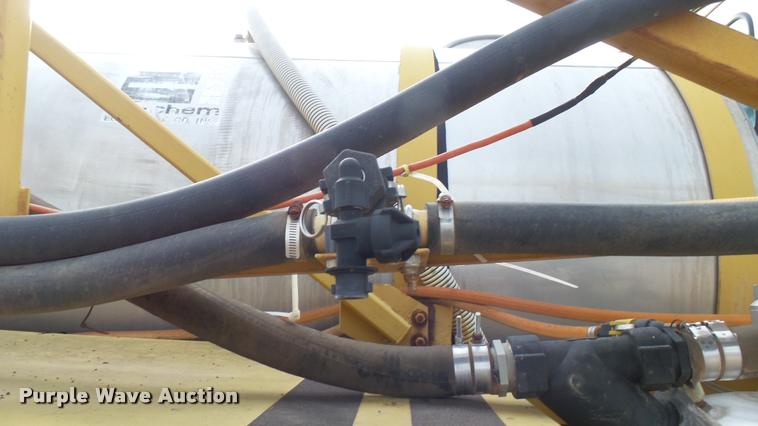 image for item DA0390 Ag-Chem TerraGator 1603T self-propelled sprayer