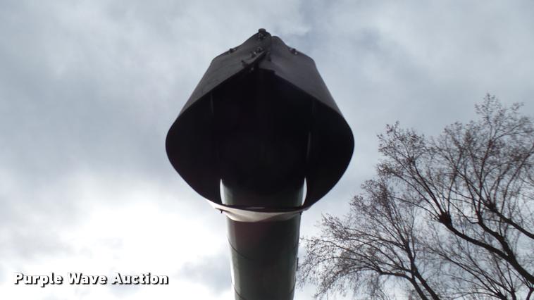 image for item DA0391 1982 John Deere 8820 Turbo combine