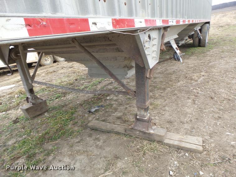 image for item DA3314 1980 Wilson AGH-500 double hopper grain trailer