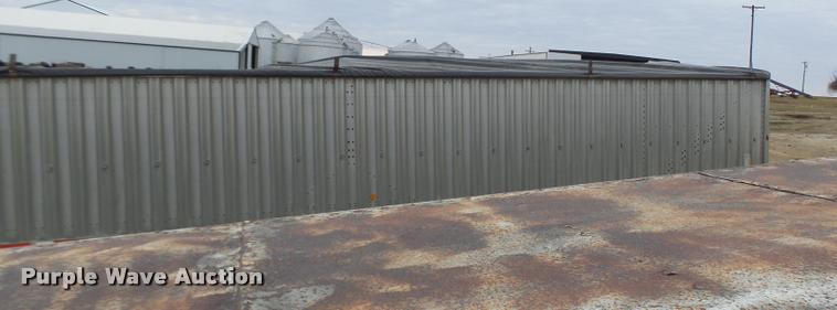 image for item DA3314 1980 Wilson AGH-500 double hopper grain trailer