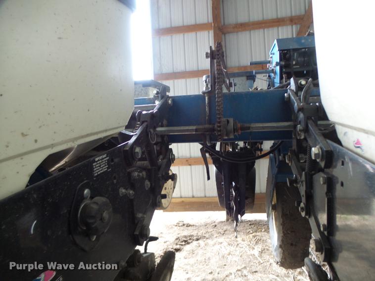 image for item DA3316 Kinze 3600 split row planter