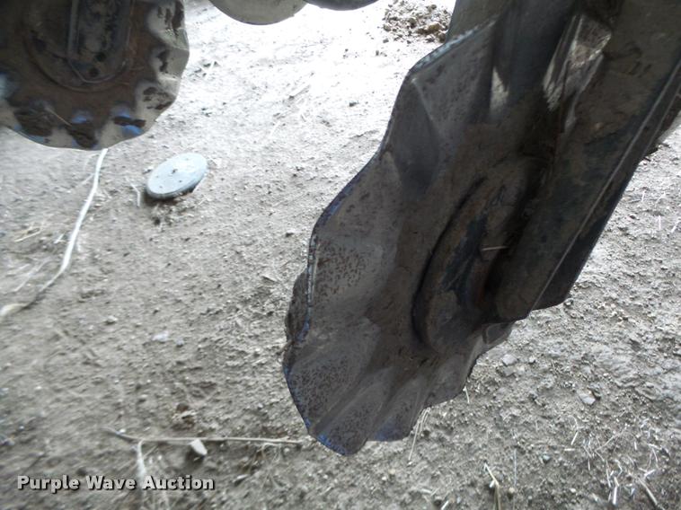 image for item DA3316 Kinze 3600 split row planter