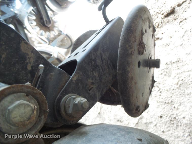 image for item DA3316 Kinze 3600 split row planter