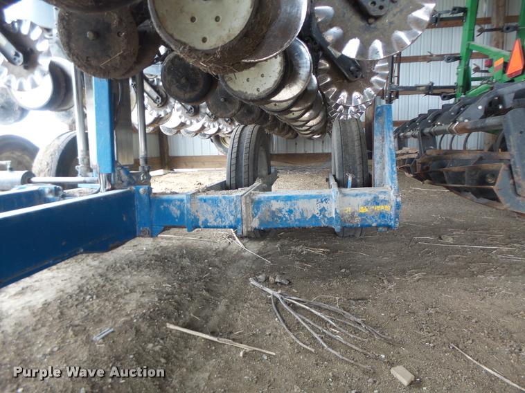 image for item DA3316 Kinze 3600 split row planter