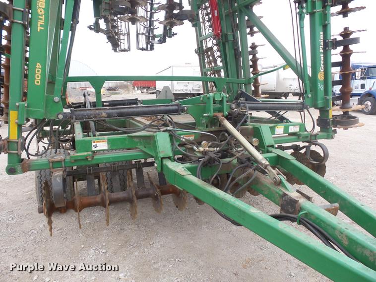 image for item DA4001 Great Plains Turbo Till 4000TT vertical tillage