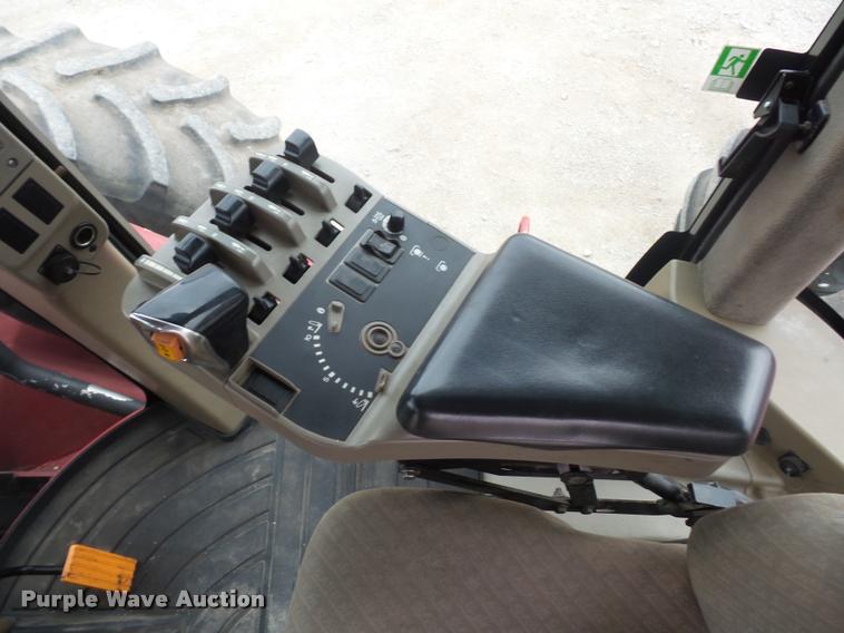 image for item DA4002 2004 Case IH STX500 4WD tractor