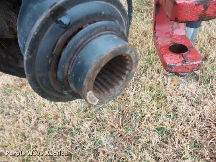 image for item DA4008 2004 New Holland BR780 round baler