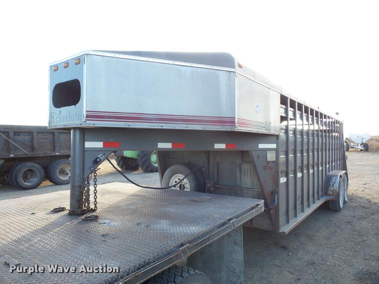 image for item DA5885 1996 Travelute livestock trailer