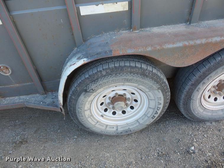 image for item DA5885 1996 Travelute livestock trailer