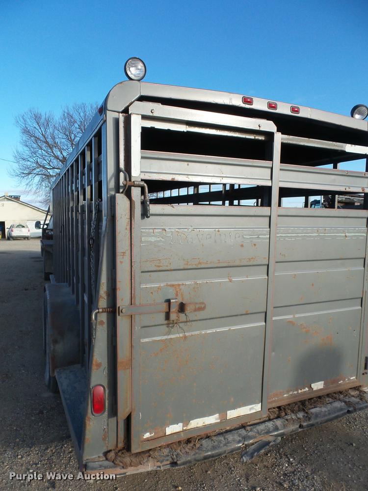 image for item DA5885 1996 Travelute livestock trailer