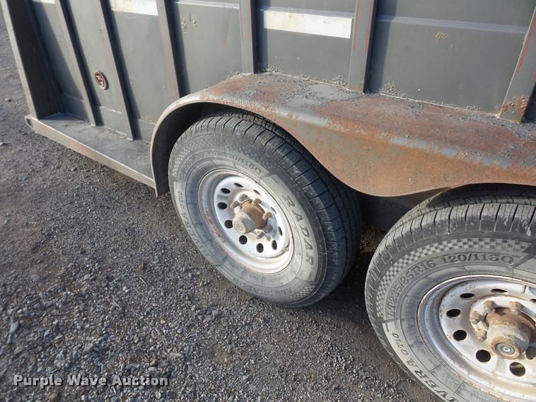 image for item DA5885 1996 Travelute livestock trailer