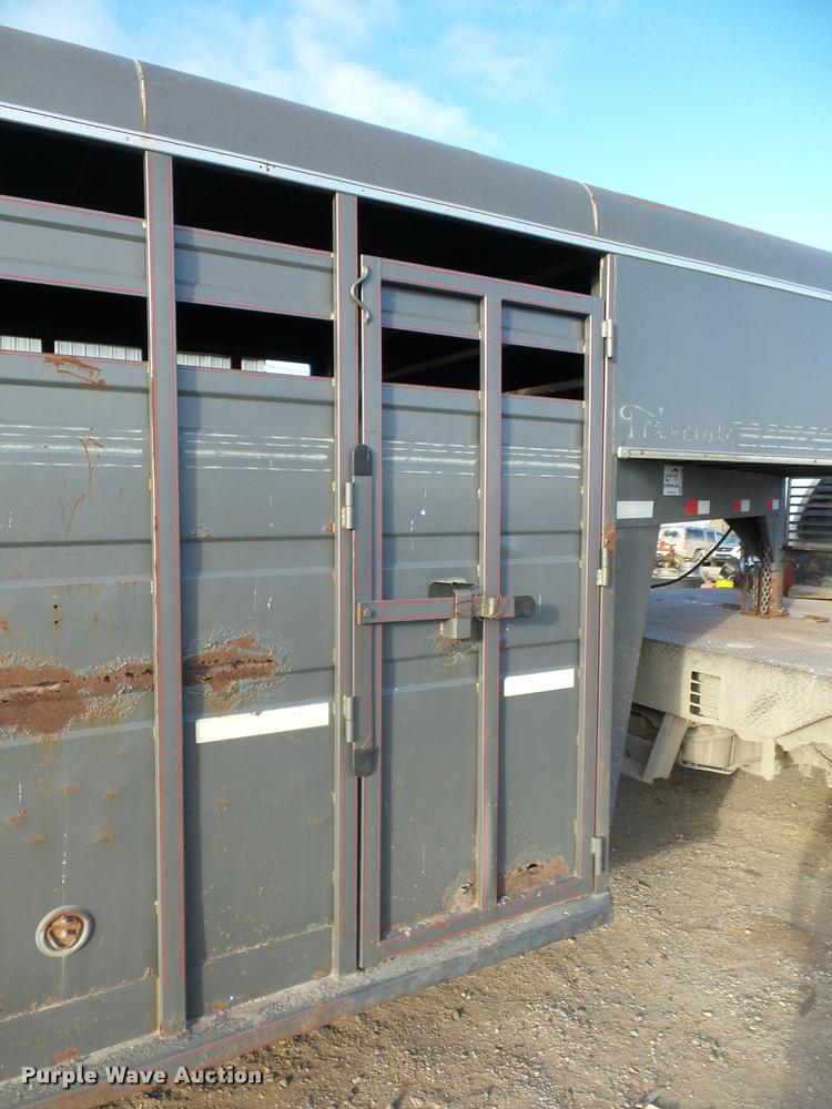 image for item DA5885 1996 Travelute livestock trailer
