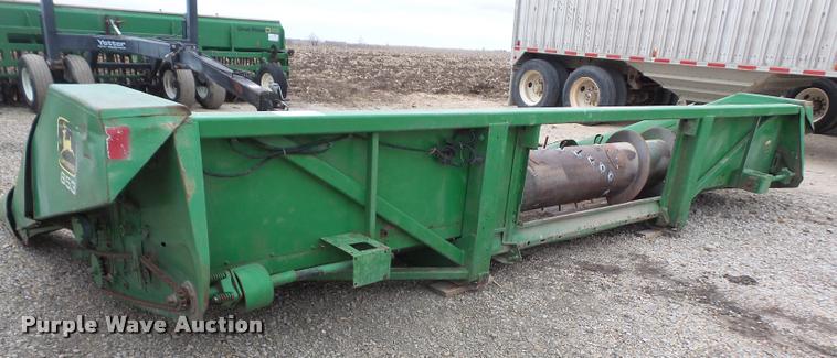 image for item DB0744 John Deere 853 all-crop head