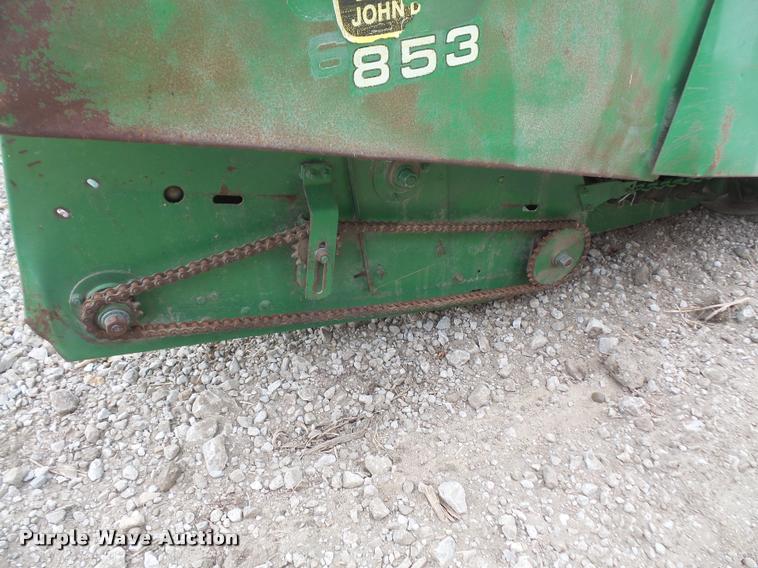 image for item DB0744 John Deere 853 all-crop head