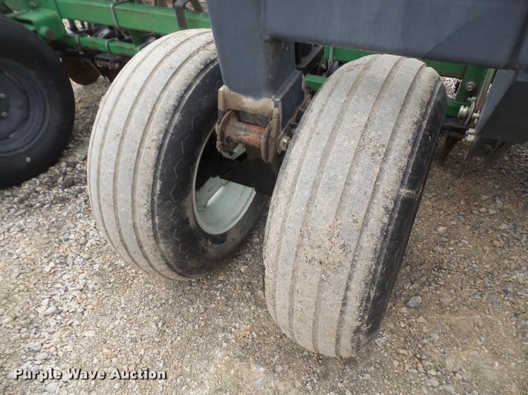 image for item DB0745 Great Plains Solid Stand 20 grain drill