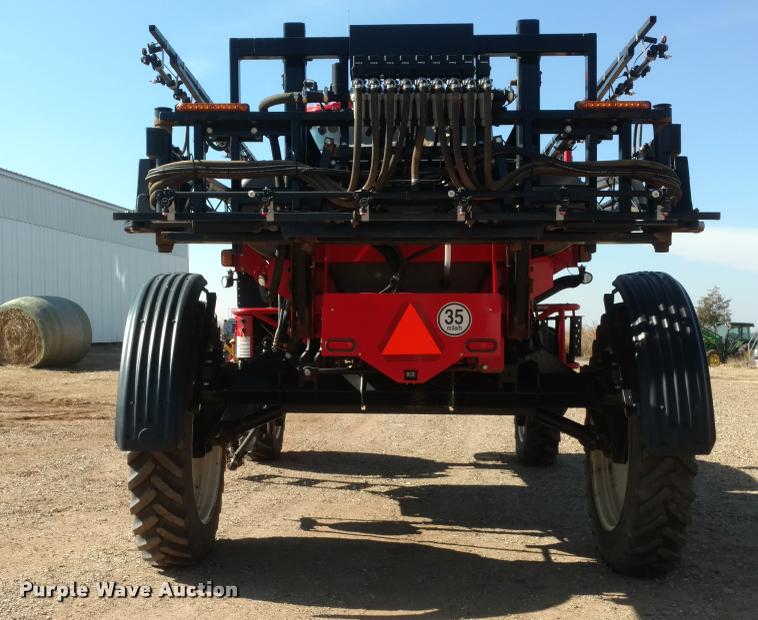 image for item DB0857 2014 Apache AS720 self-propelled applicator