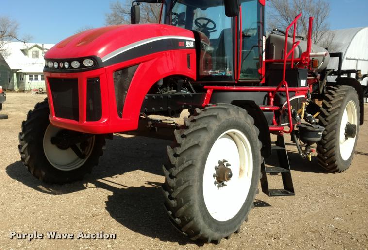image for item DB0857 2014 Apache AS720 self-propelled applicator
