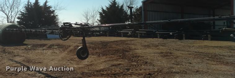 image for item DB0857 2014 Apache AS720 self-propelled applicator