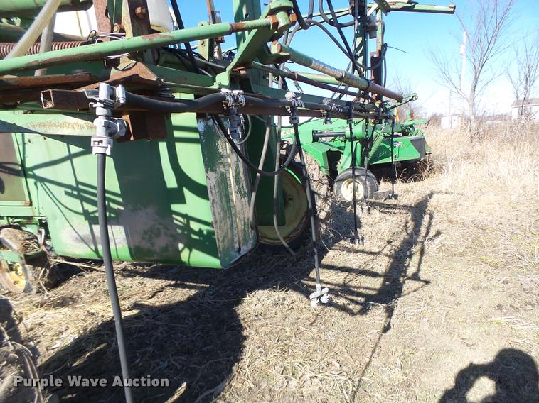 image for item DB1250 John Deere 734 self-propelled sprayer