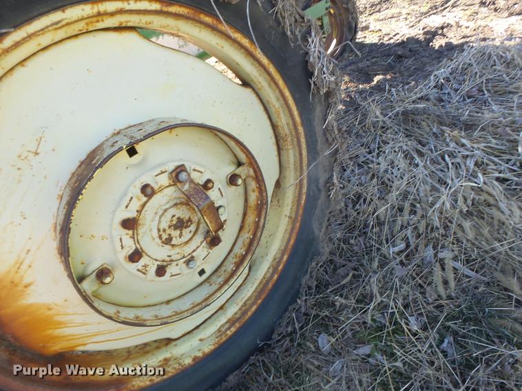 image for item DB1250 John Deere 734 self-propelled sprayer