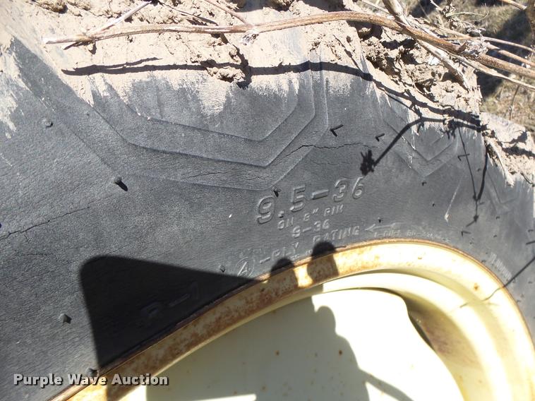 image for item DB1250 John Deere 734 self-propelled sprayer