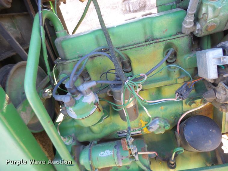 image for item DB1250 John Deere 734 self-propelled sprayer