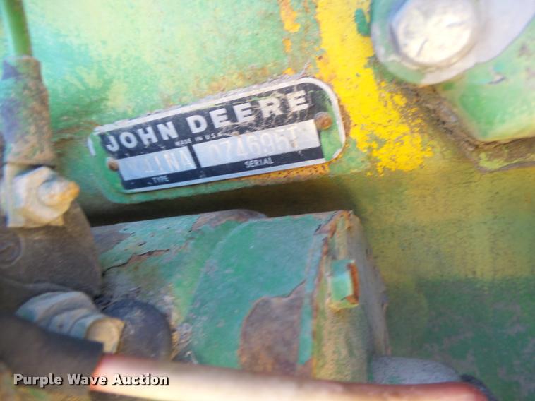 image for item DB1250 John Deere 734 self-propelled sprayer