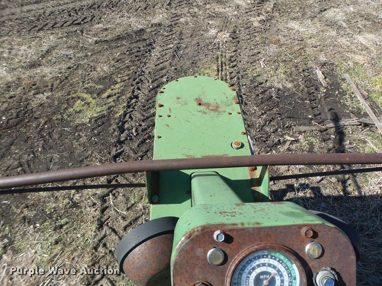 image for item DB1250 John Deere 734 self-propelled sprayer